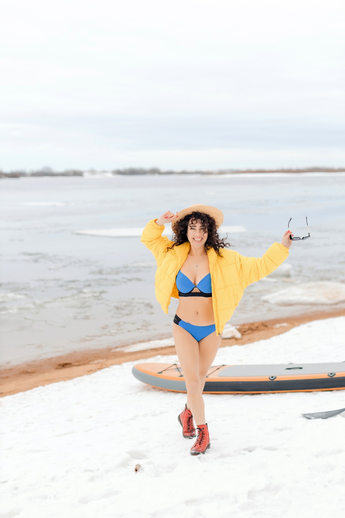 WINTER SUPBOARD