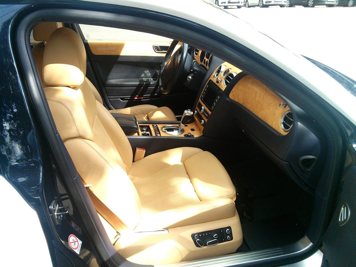 Фотографии