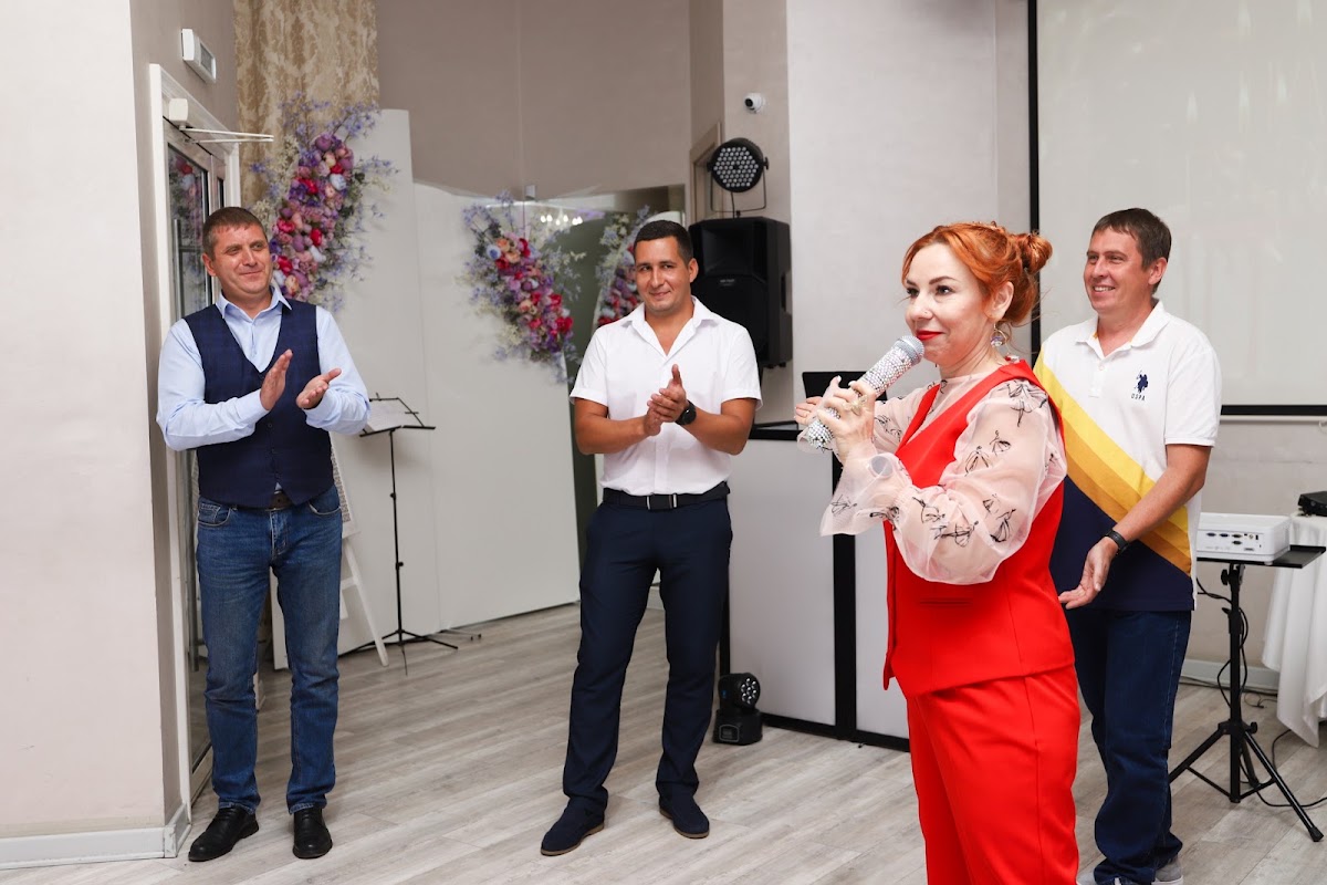 День Рождения Аллы