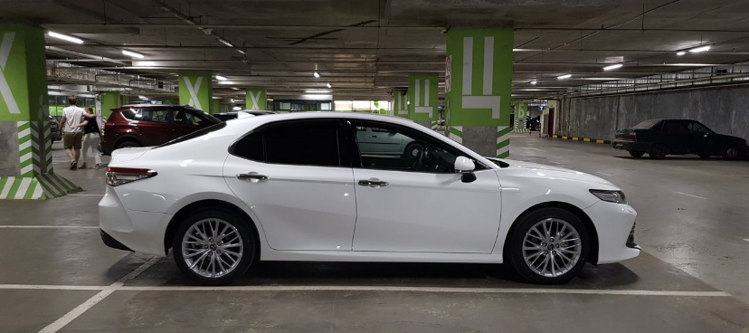 Toyota Camry — кадр 4 из 5