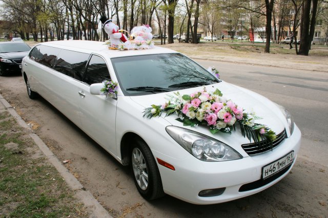 Лимузин LEXUS ES 300