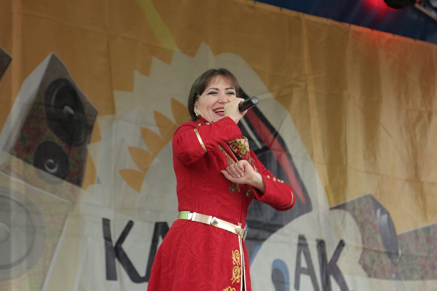 Группа Vesnakrasna