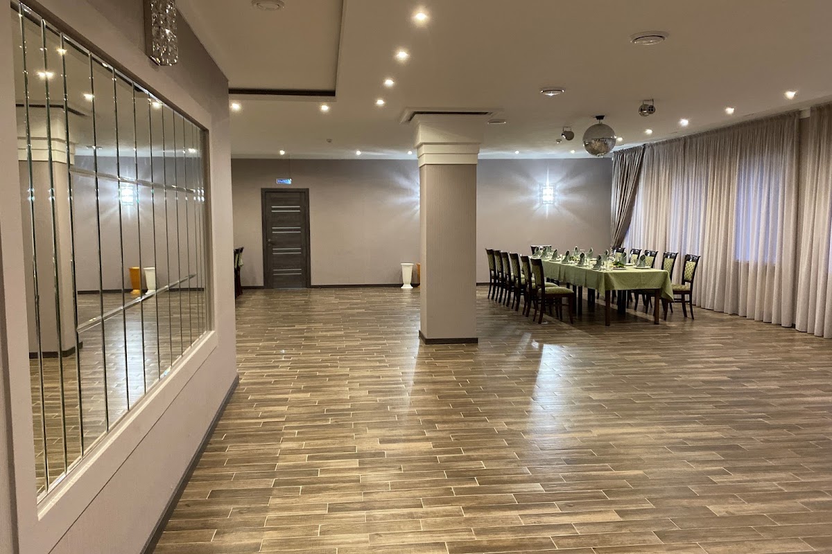 Вернисаж — кадр 4 из 18