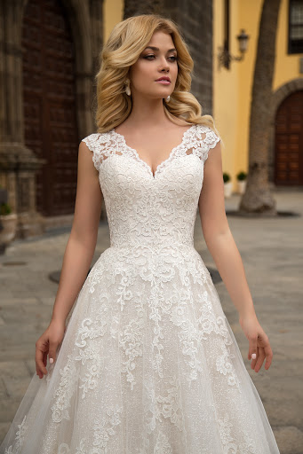 Lindsey 16524 — кадр 3 из 3