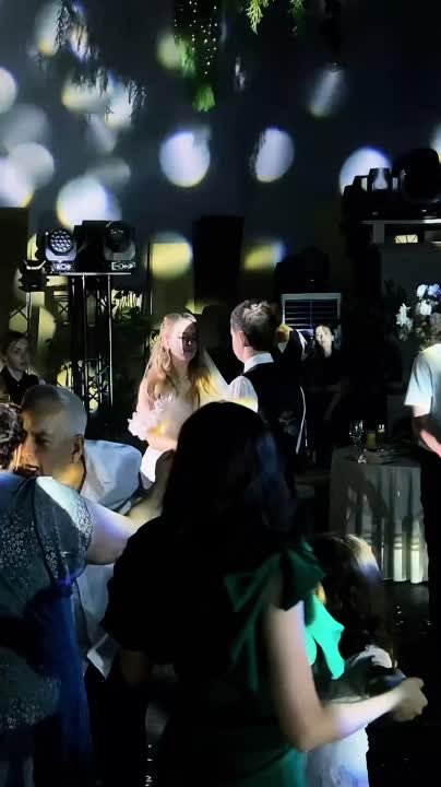 Видео