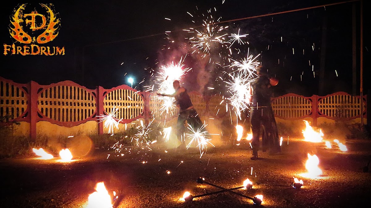 Огненное шоу "FireDrum"