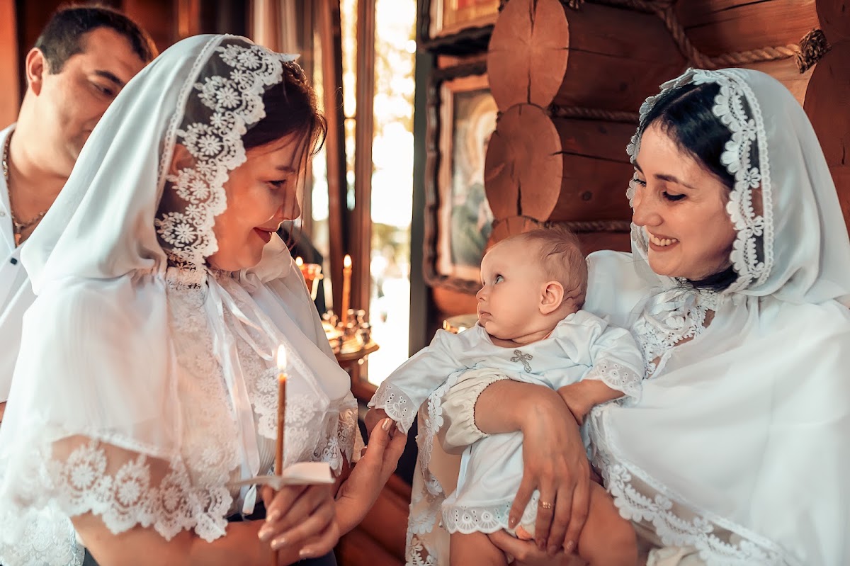 Александра крещение