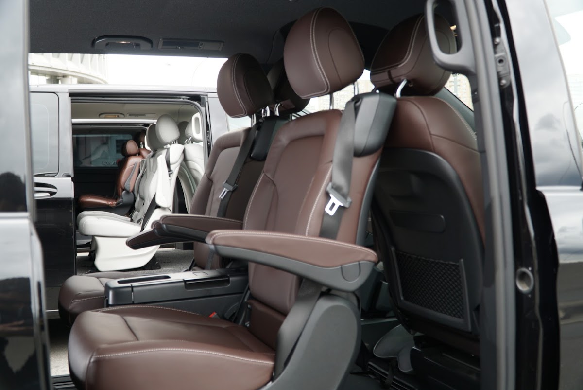 Mercedes V-class