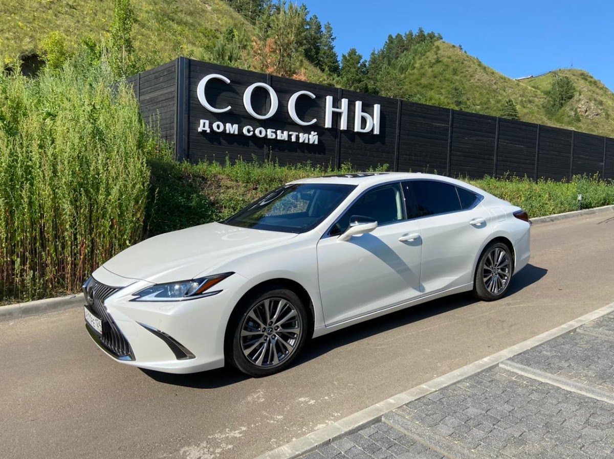 Lexus ES250/в — кадр 2 из 7