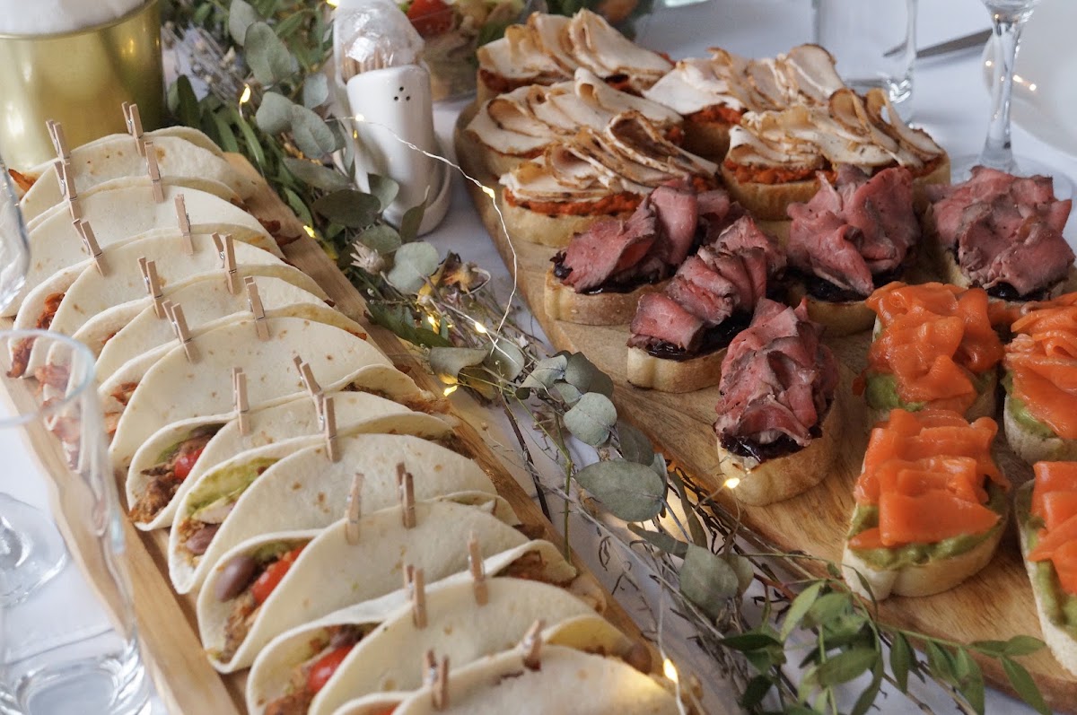 FINGER FOOD Catering
