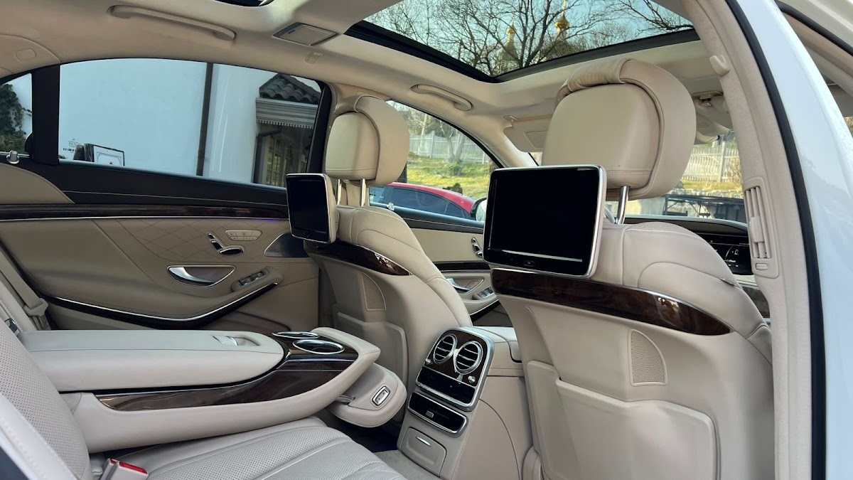 Mercedes s-class 222 long в стиле Майбаха