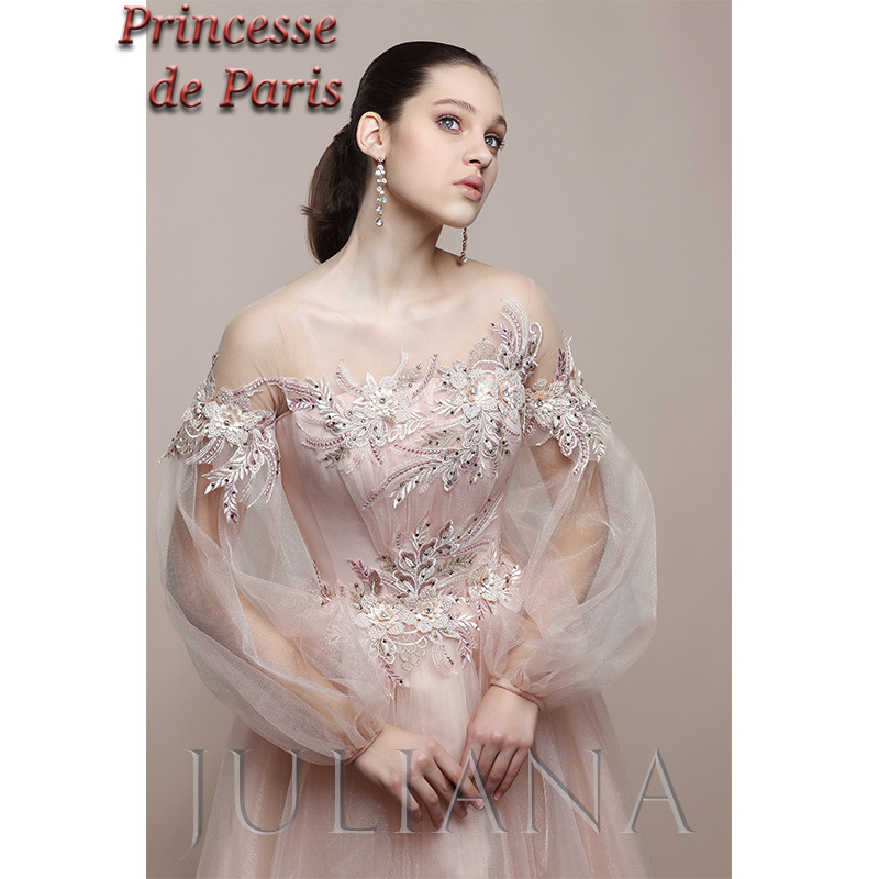 JULIANA — кадр 2 из 3
