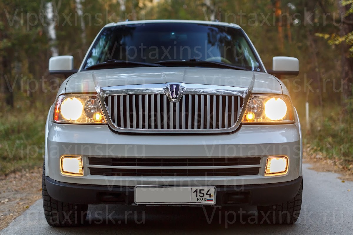 Lincoln Navigator