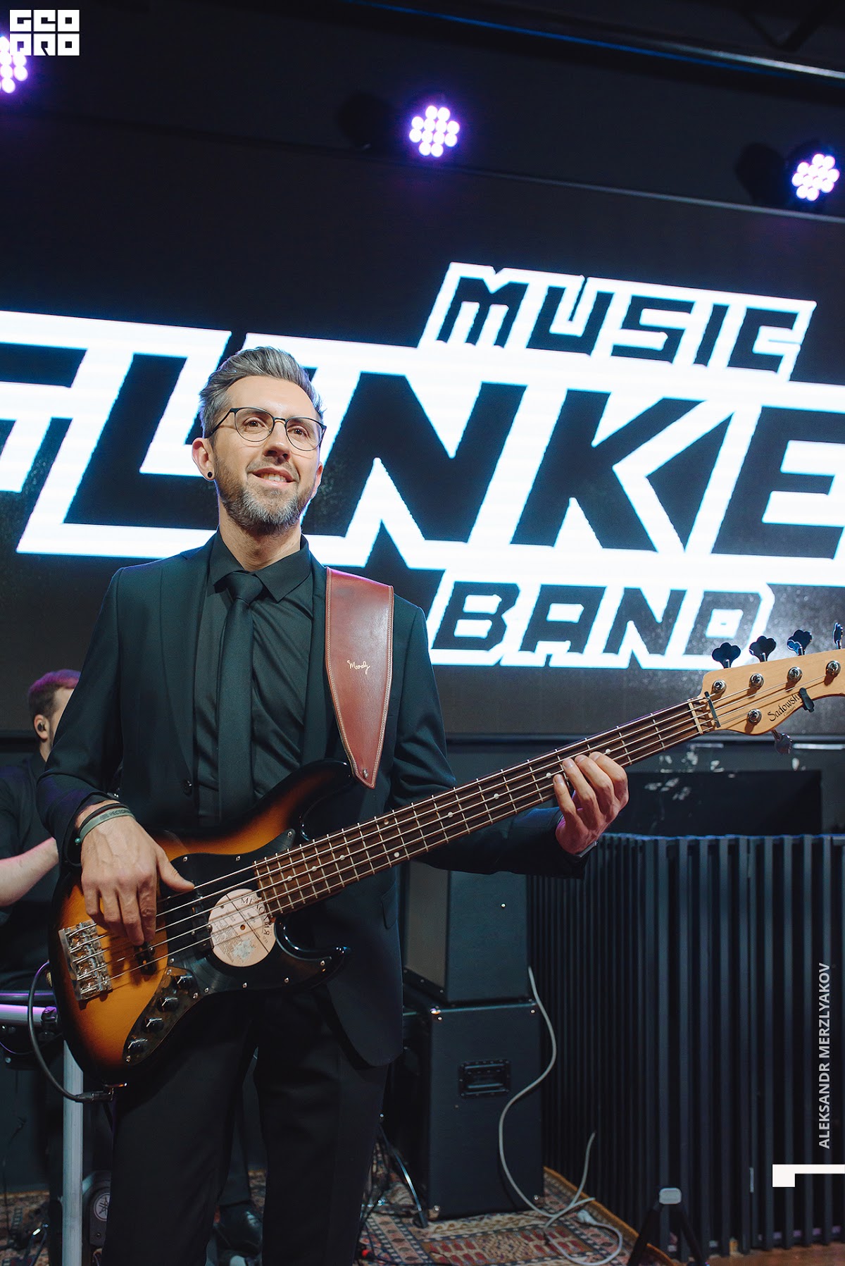 Кавер-группа на свадьбу Нижний Новгород Funkeys Music Band|Рождество в ресторане RIBS