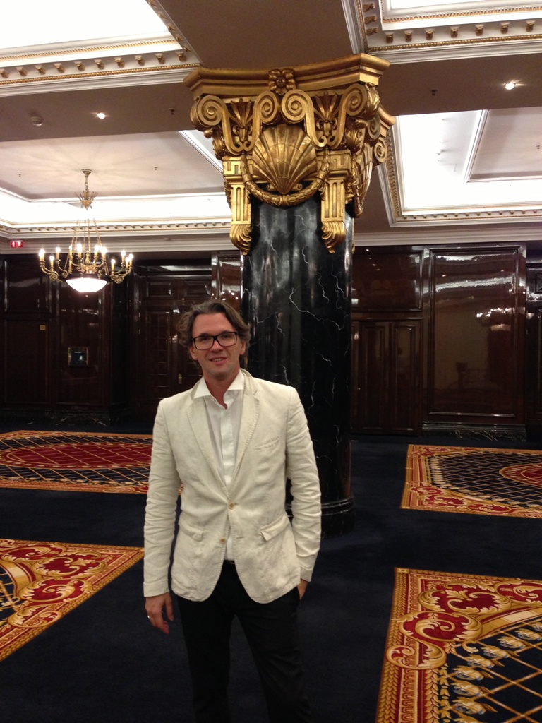 The Ritz-Carlton, в центре Москвы стилизованная вечеринка