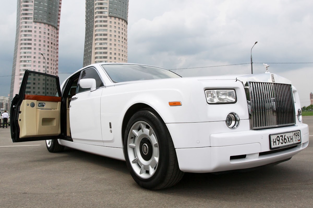 Rolls Royce — кадр 2 из 7