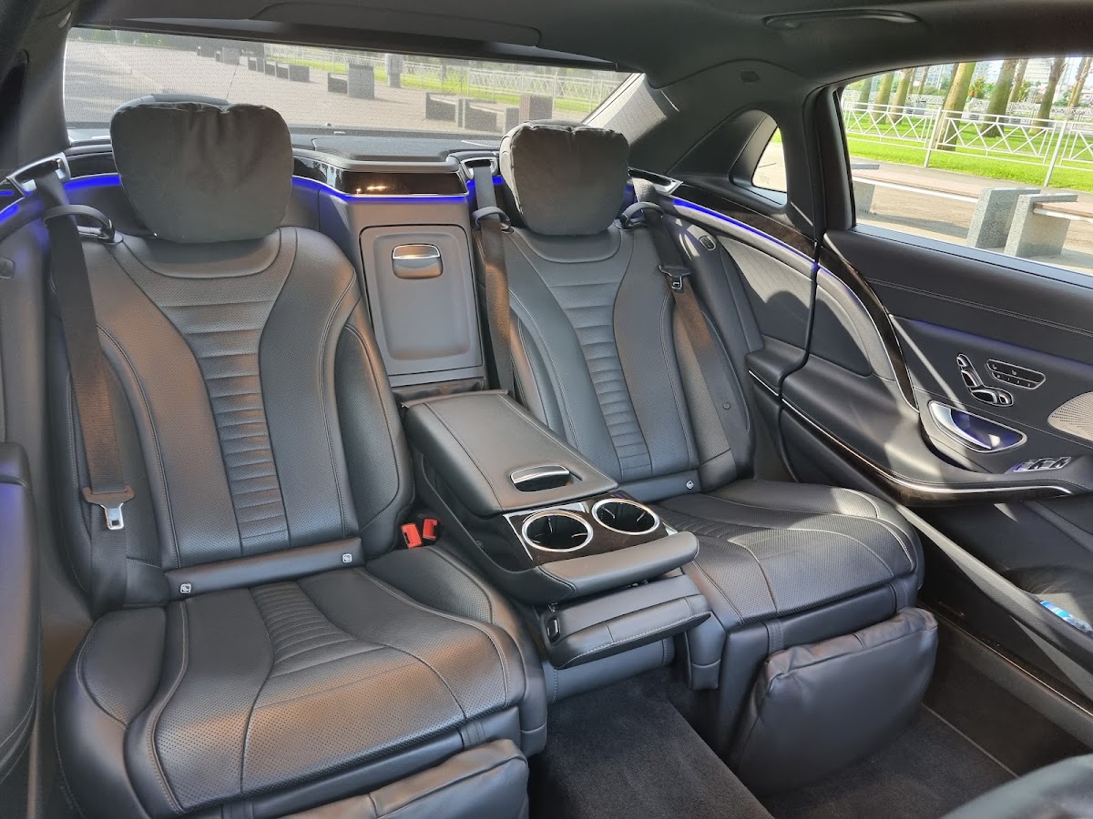 Mercedes Maybach — кадр 3 из 4