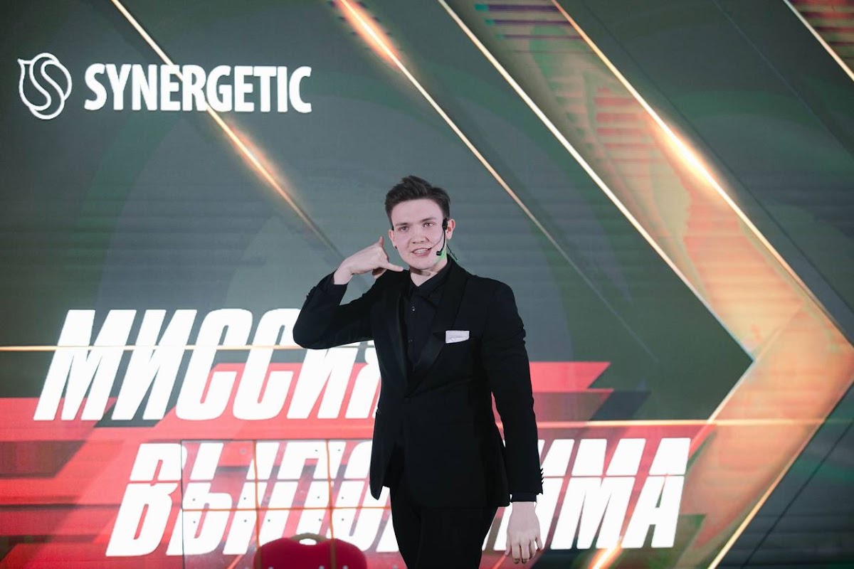 Андрей Пронин