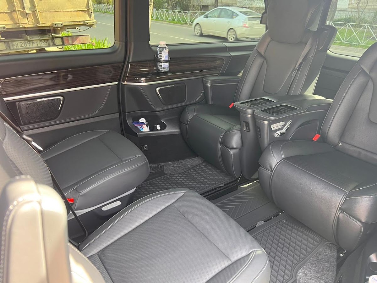 Mercedes V-класс — кадр 3 из 4