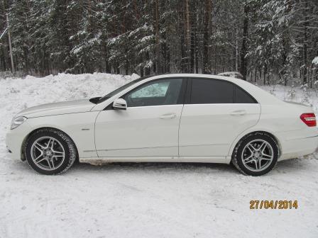 Mercedes-Benz W212 E220 CDI