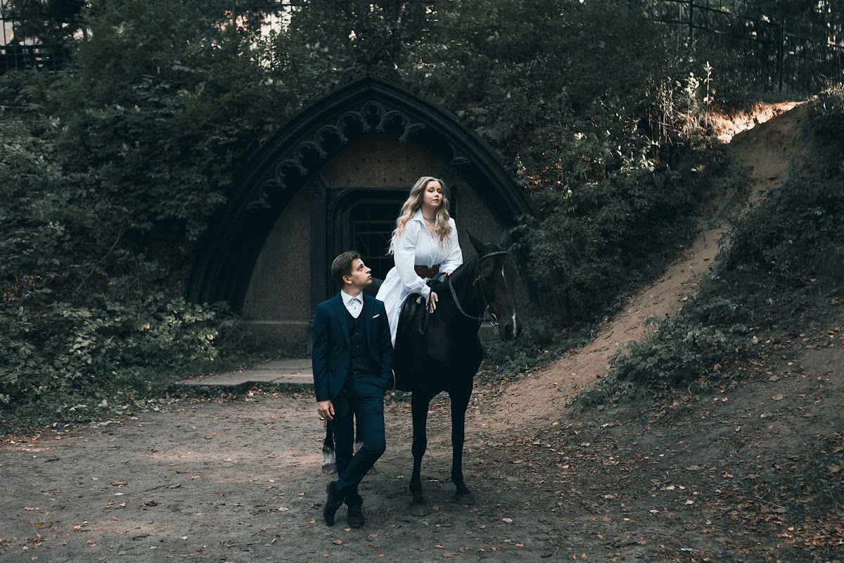 За кадром