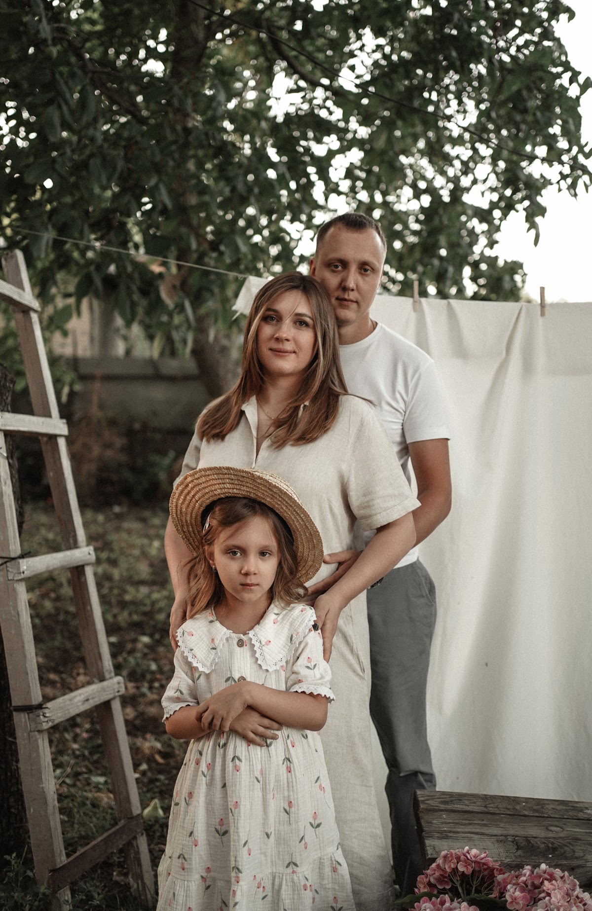 Семейная фотосессия в саду