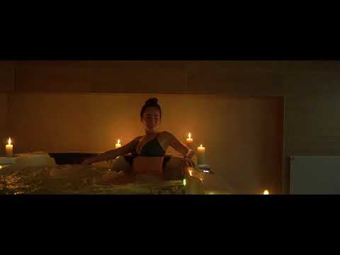 Family — кадр 3 из 60