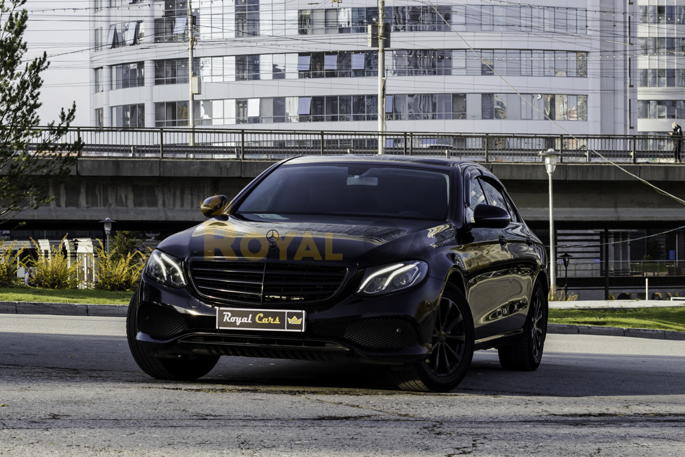 Mercedes-Benz E-class W213 Черный — кадр 3 из 12