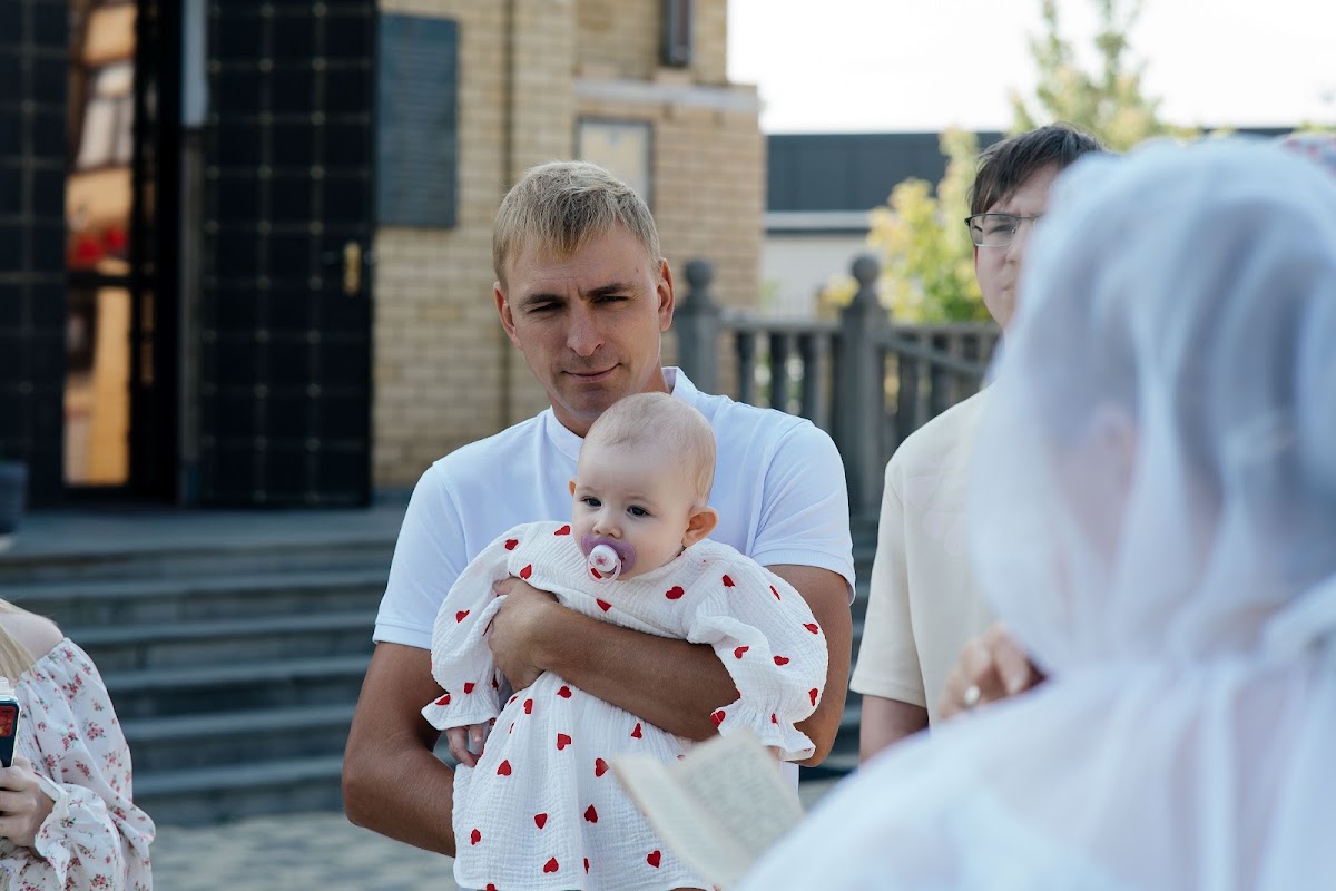 таинство крещения Евы
