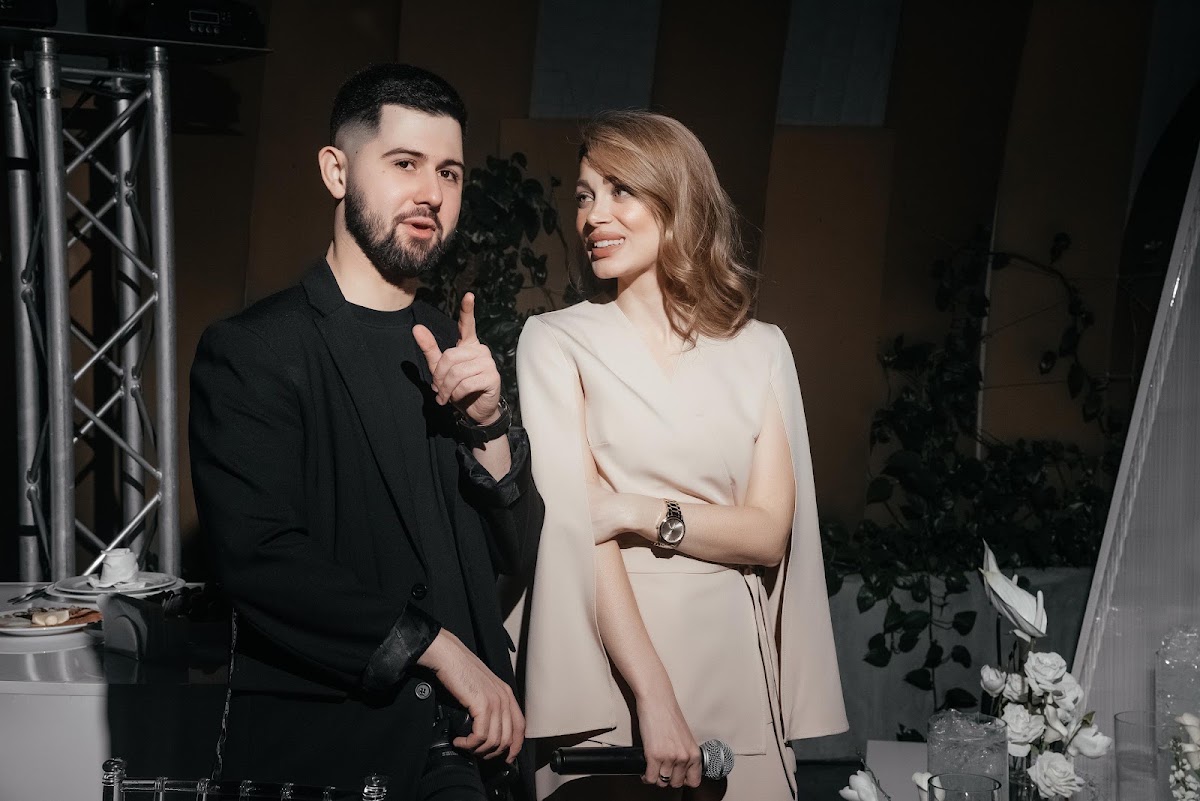 Backstage 15.01.2022