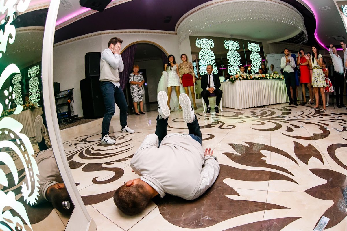Выступление на свадьбе