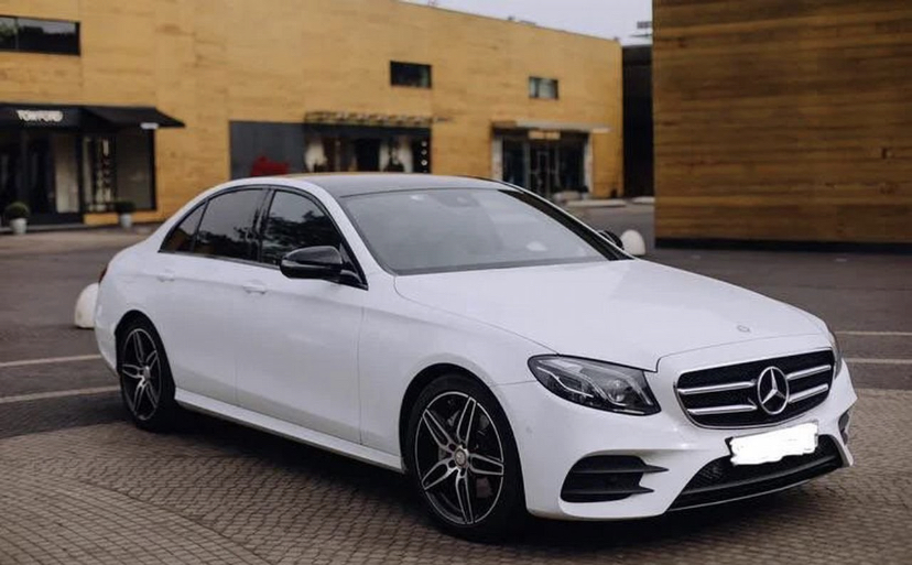 Mercedes-Benz E-Class (w213) белая — кадр 2 из 4