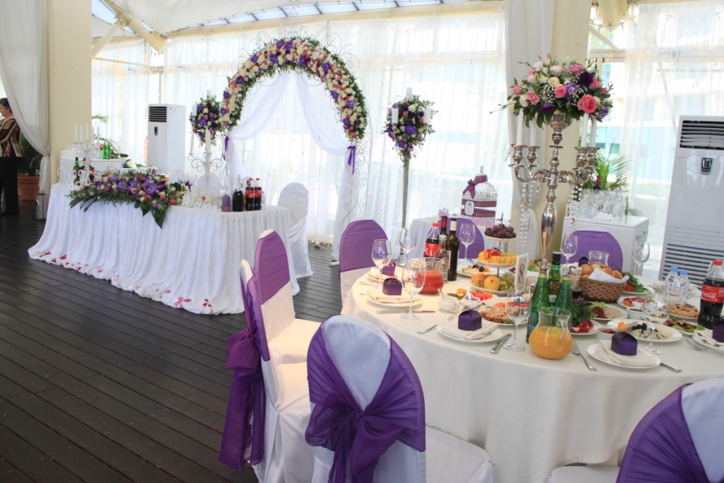 Оформление столов гостей