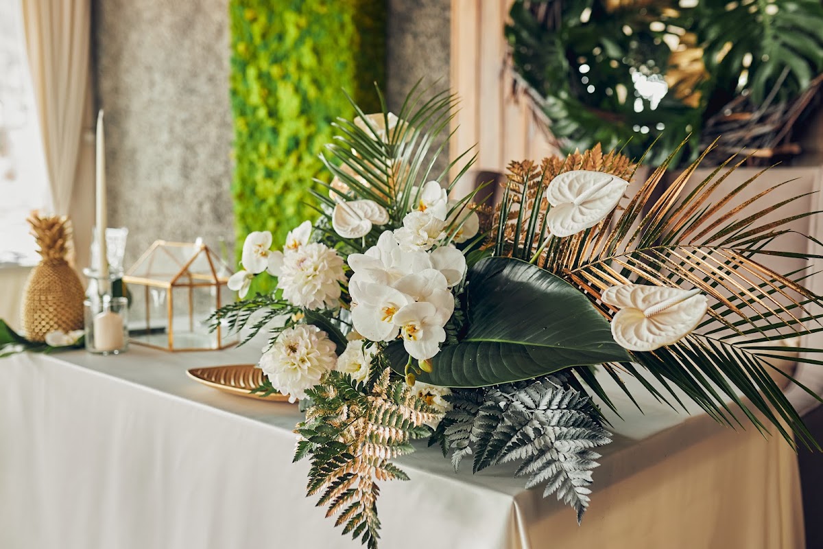 09.08.2020 Tropical wedding