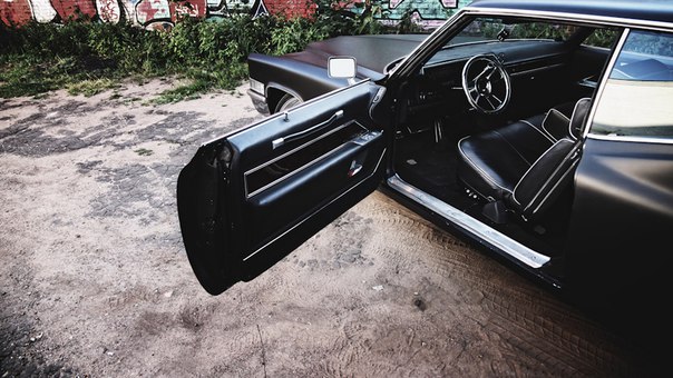 Cadillac deville 1969 — кадр 4 из 4