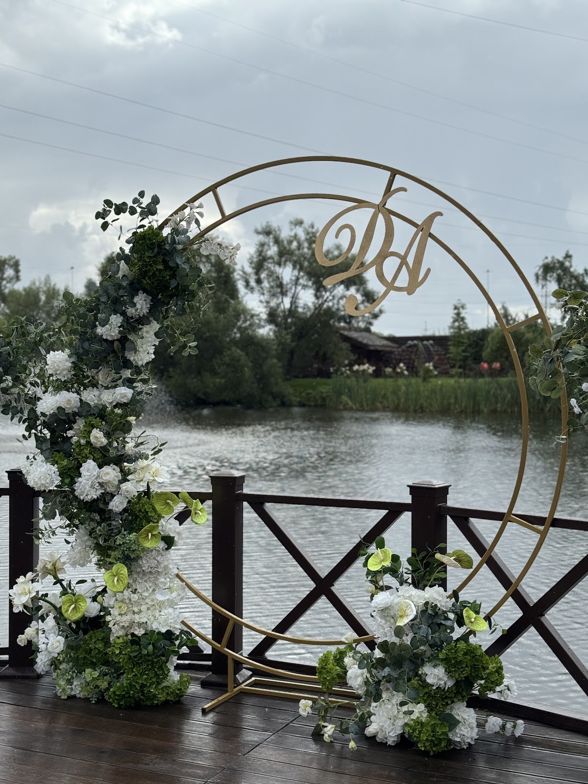 Зеленая, летняя свадьба