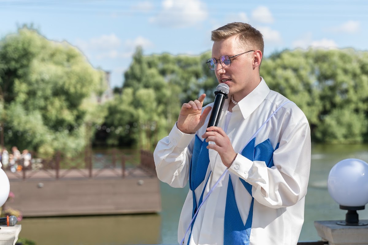 Максим Борисов