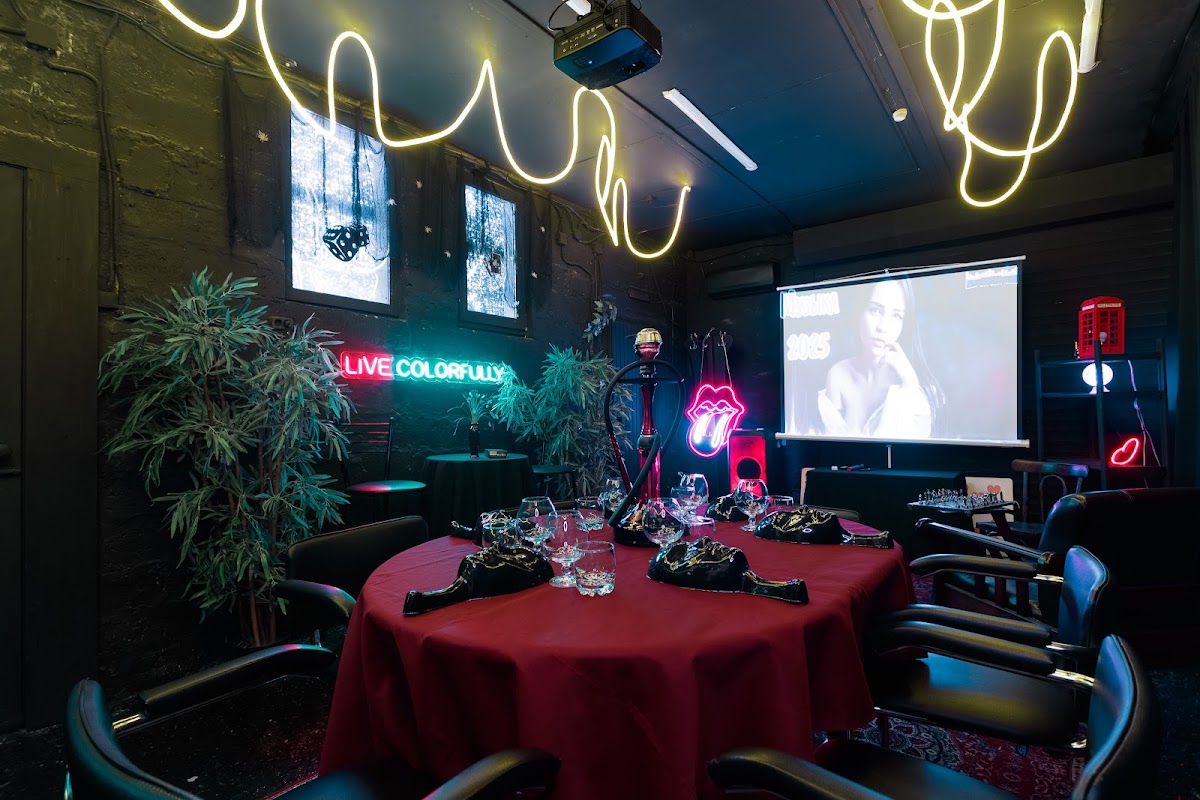 Зал "Dark room"