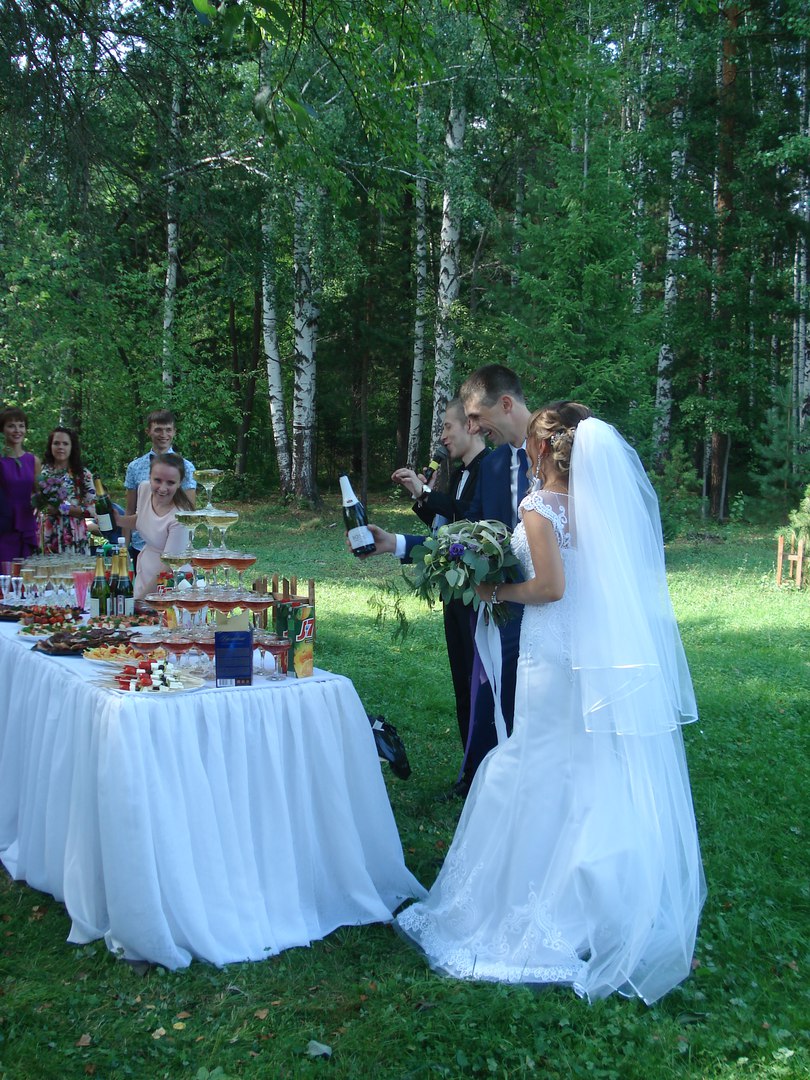 Работа, коллеги , молодожены!