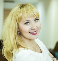 Алена Жукова