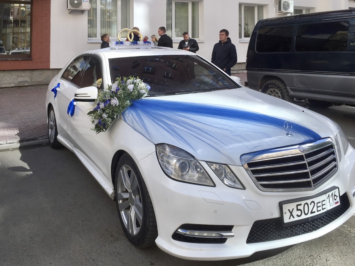 Mercedes E — кадр 2 из 10