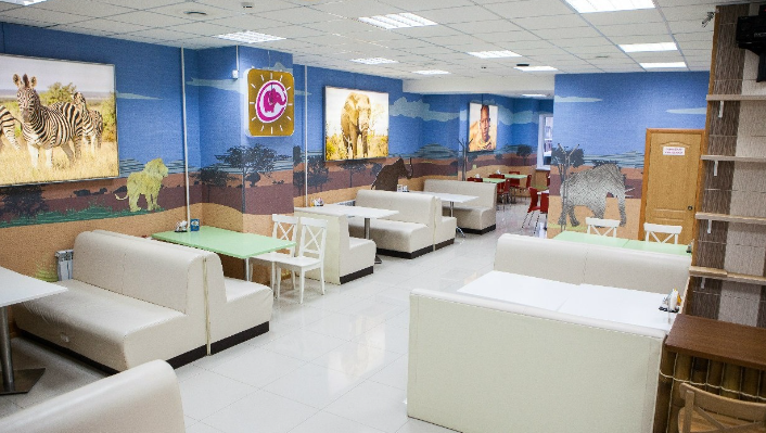 Основной зал