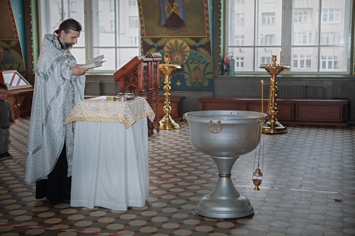 КРЕЩЕНИЕ АННЫ