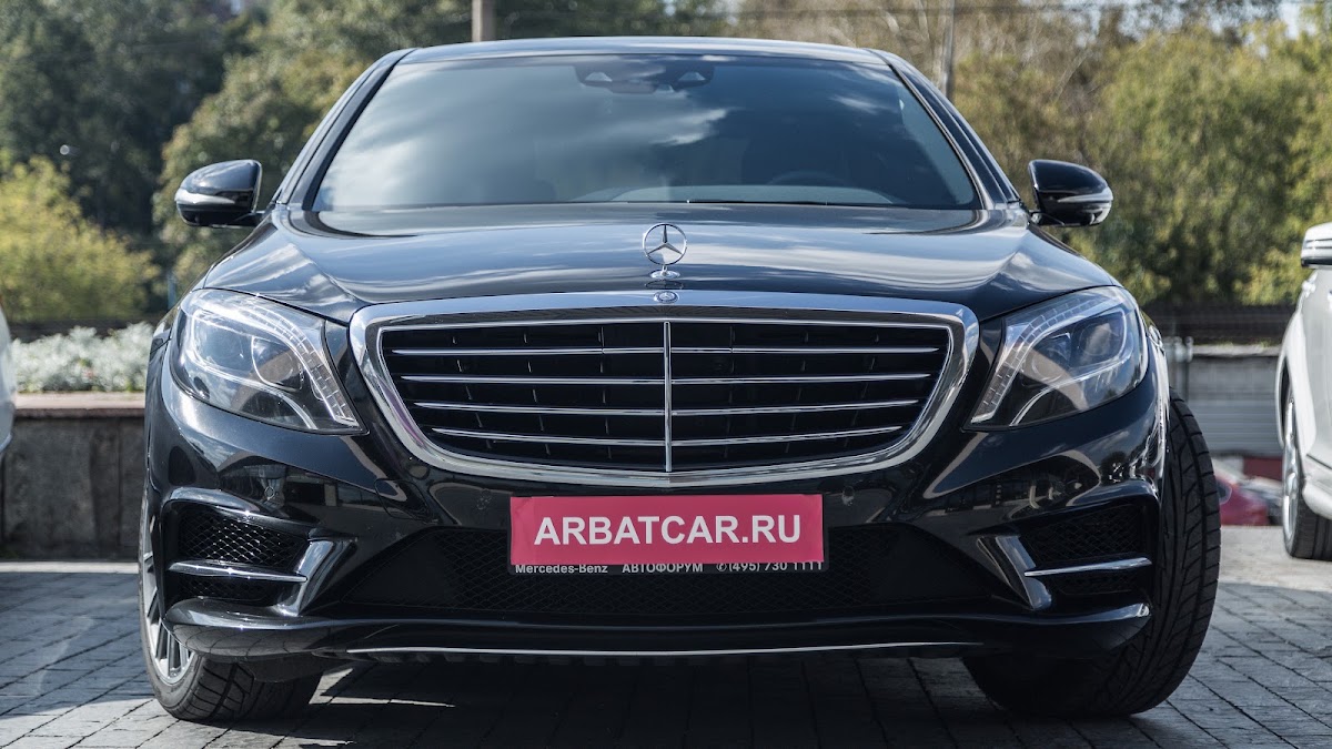 Mercedes S500 (w222) черный на темном салоне — кадр 3 из 11