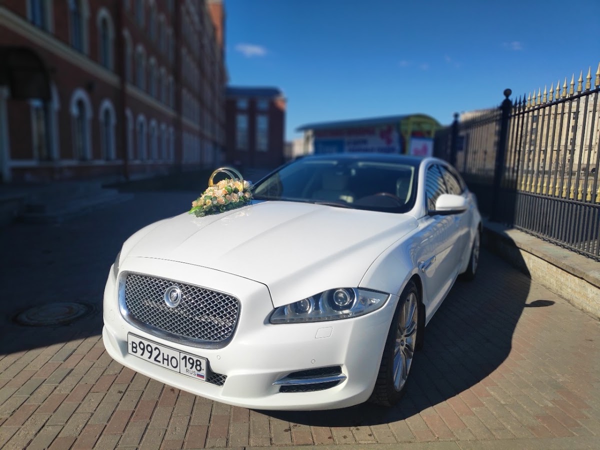 Jaguar XJ Long — кадр 4 из 5