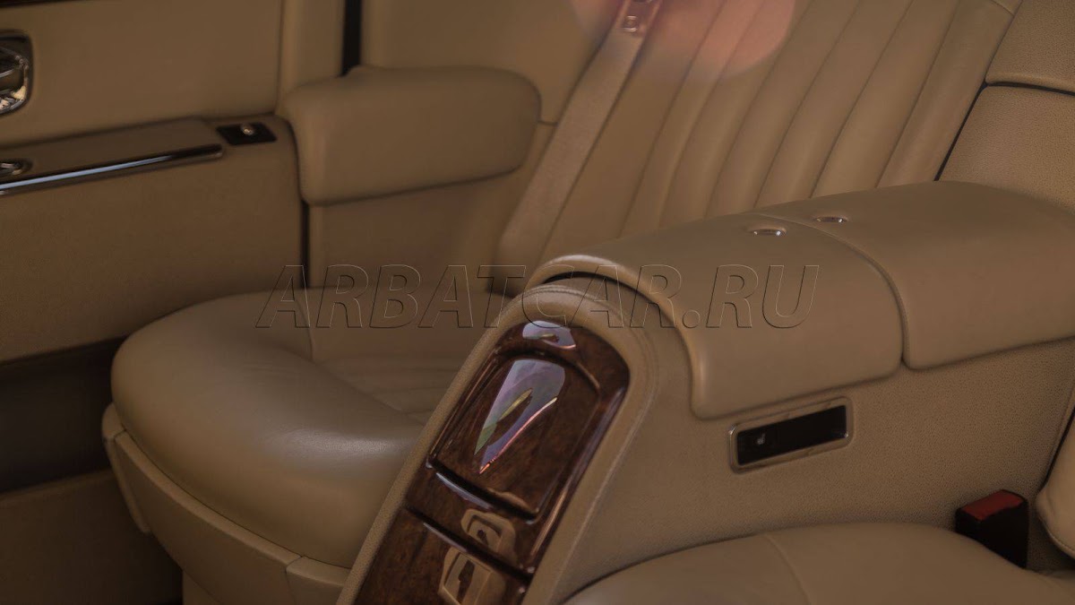 Rolls-Royce Phantom длинная база, черный