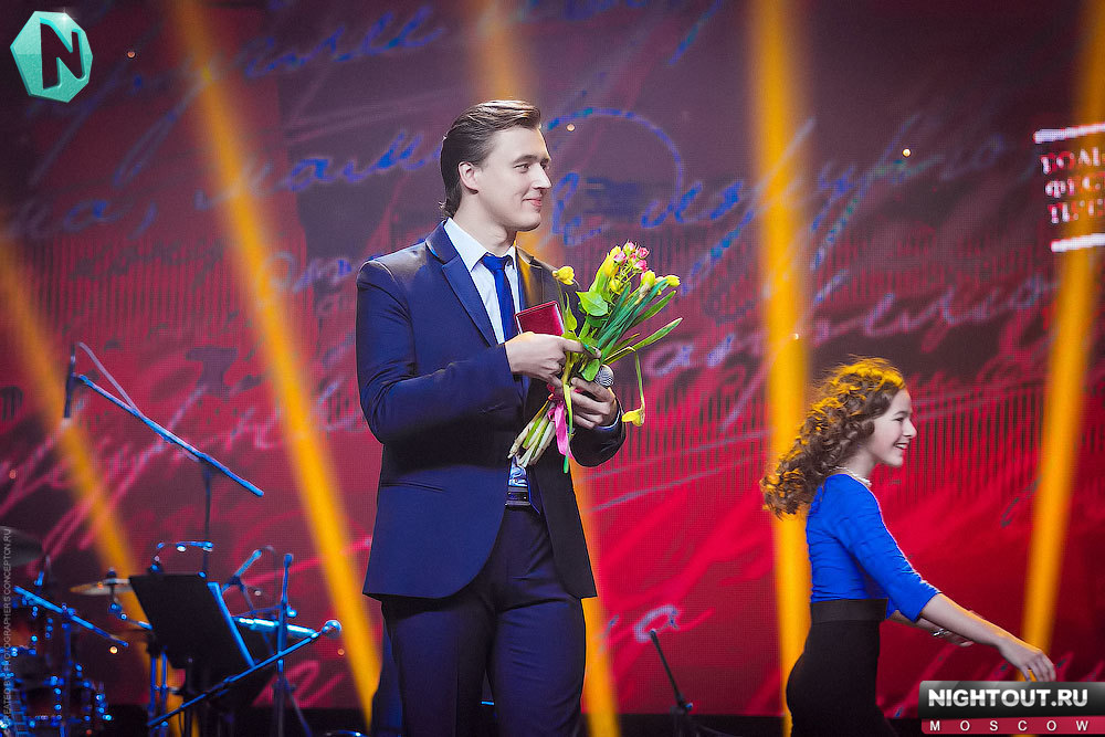 C О. Митяевым в Crocus City Hall, на фестивале PROДОБРО