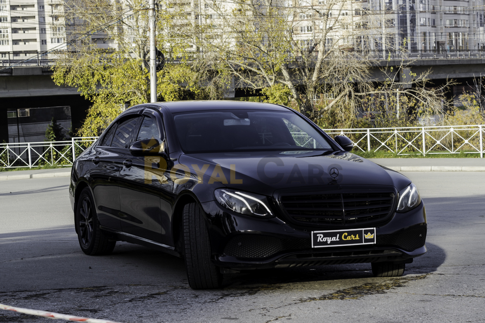 Mercedes-Benz E-class W213 Черный