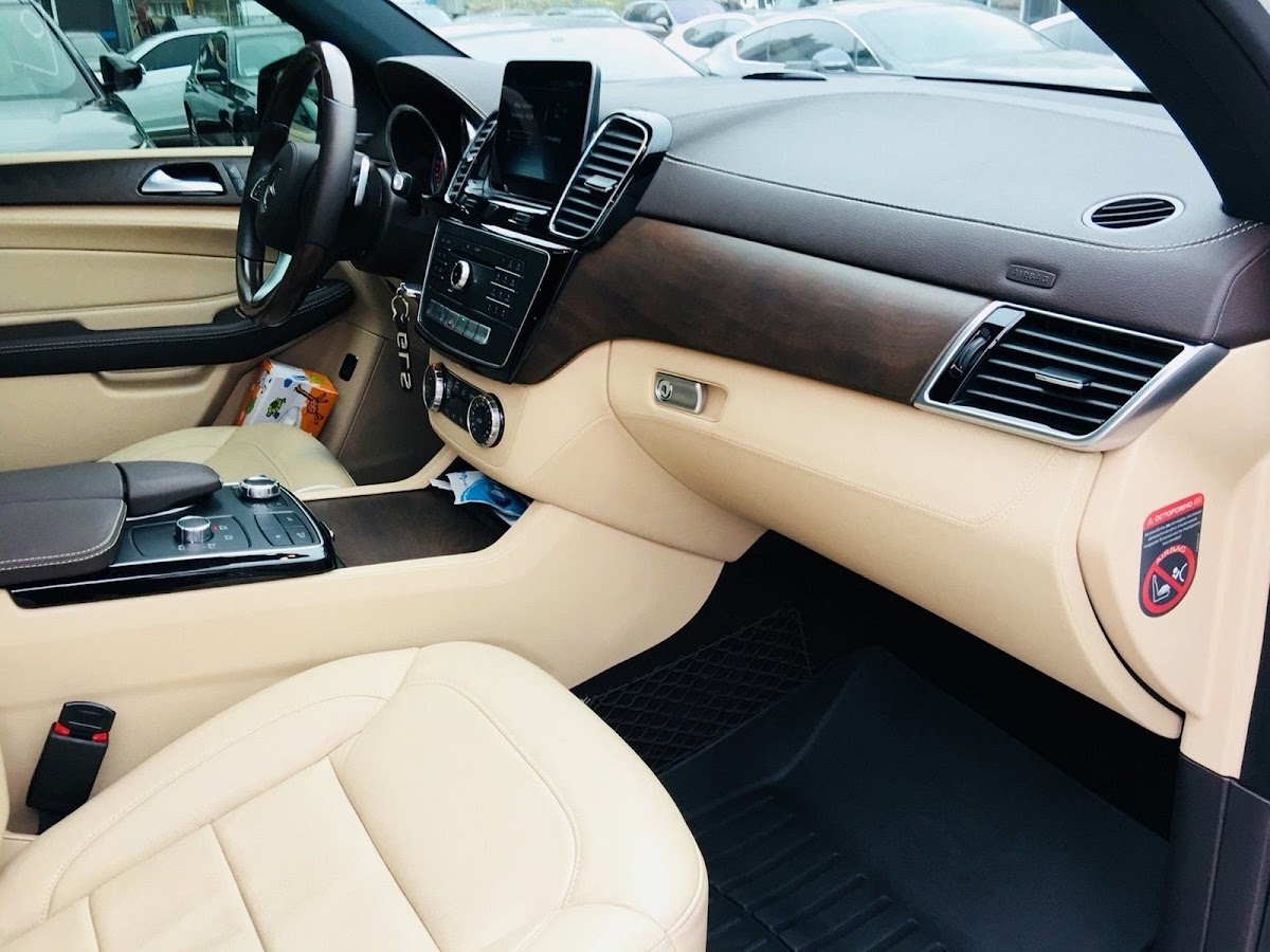 Mercedes GL Premium
