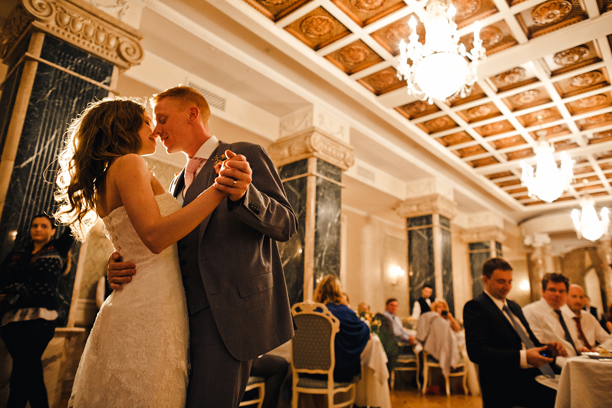 Катя и Энсли. English wedding. Шоумен Сергей Калашников. Фото Екатерина Романова